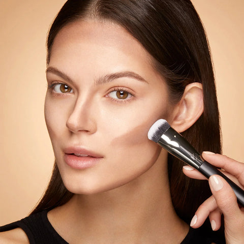 face 11 contouring brush